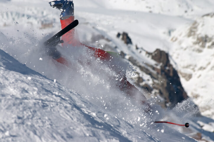 skier falling down on the slopes risk of winter injury